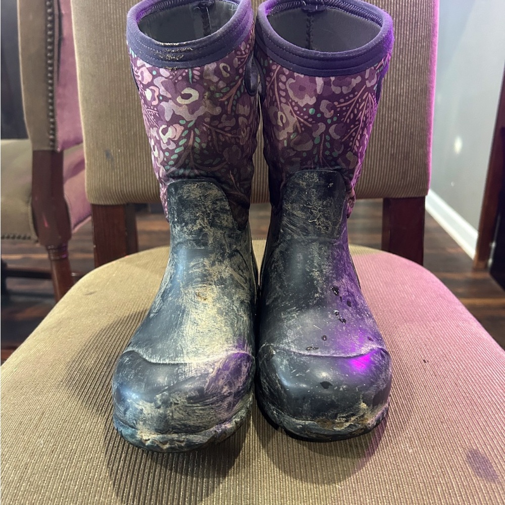Bogs Purple and Black Waterproof Boots